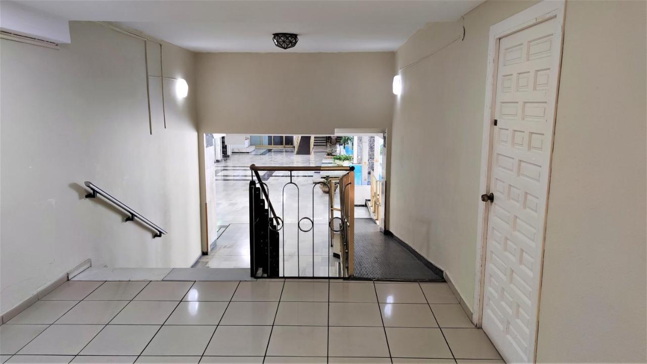 Apartamento Estudio Ruymar Jupiter ベナルマデナ エクステリア 写真