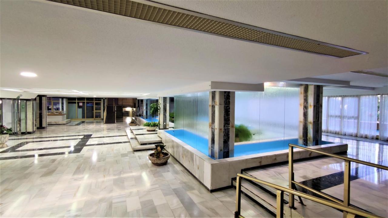 Apartamento Estudio Ruymar Jupiter ベナルマデナ エクステリア 写真